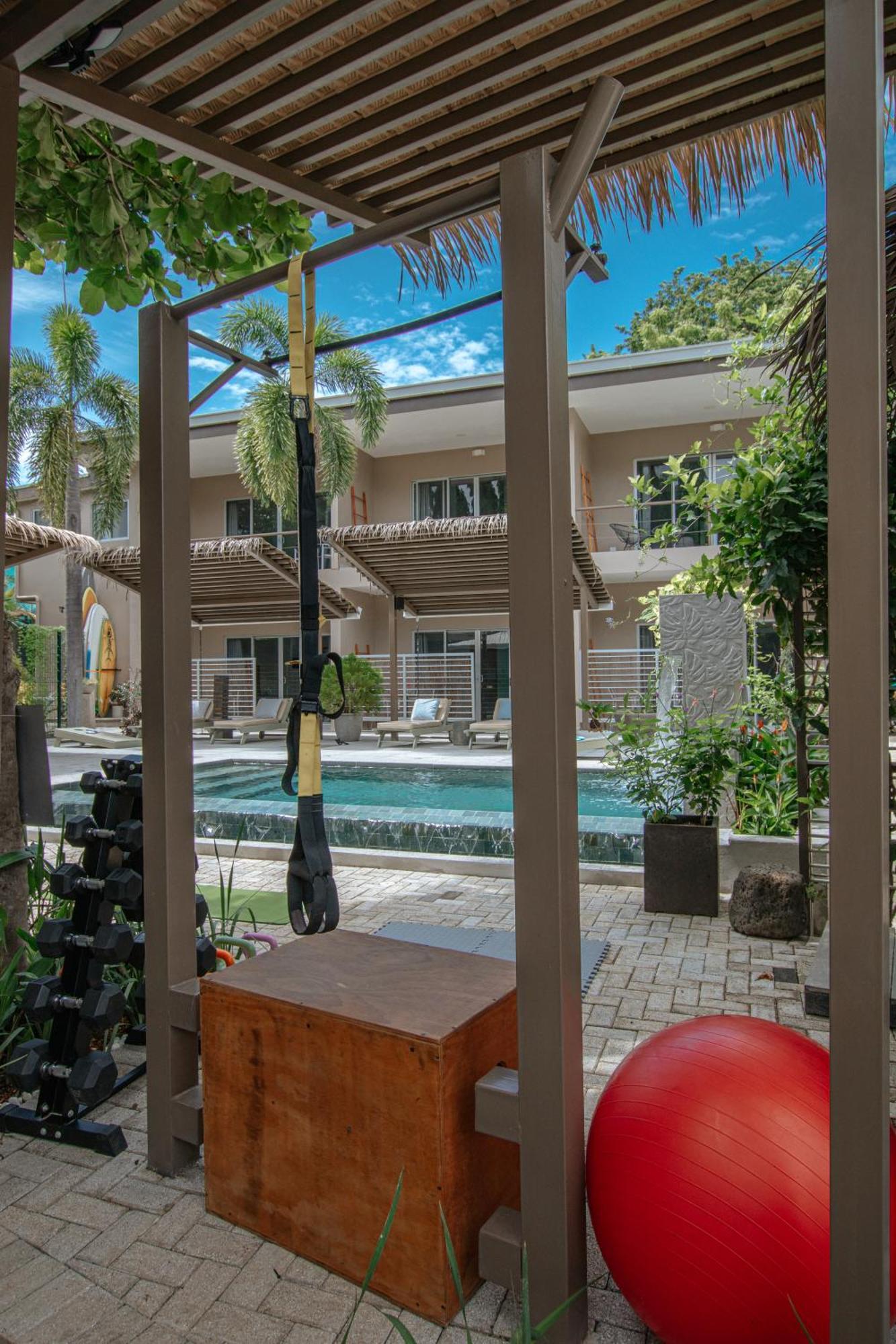 Tamarindo Bay Suites - Self Check In, Adults Only Zewnętrze zdjęcie